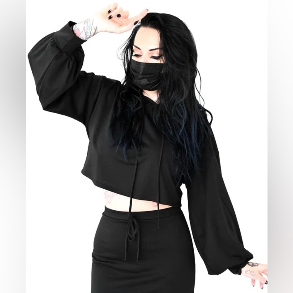 Foxblood cropped hoodie